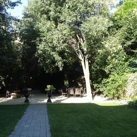 Chambre Cote Jardin Nîmes Exteriér fotografie